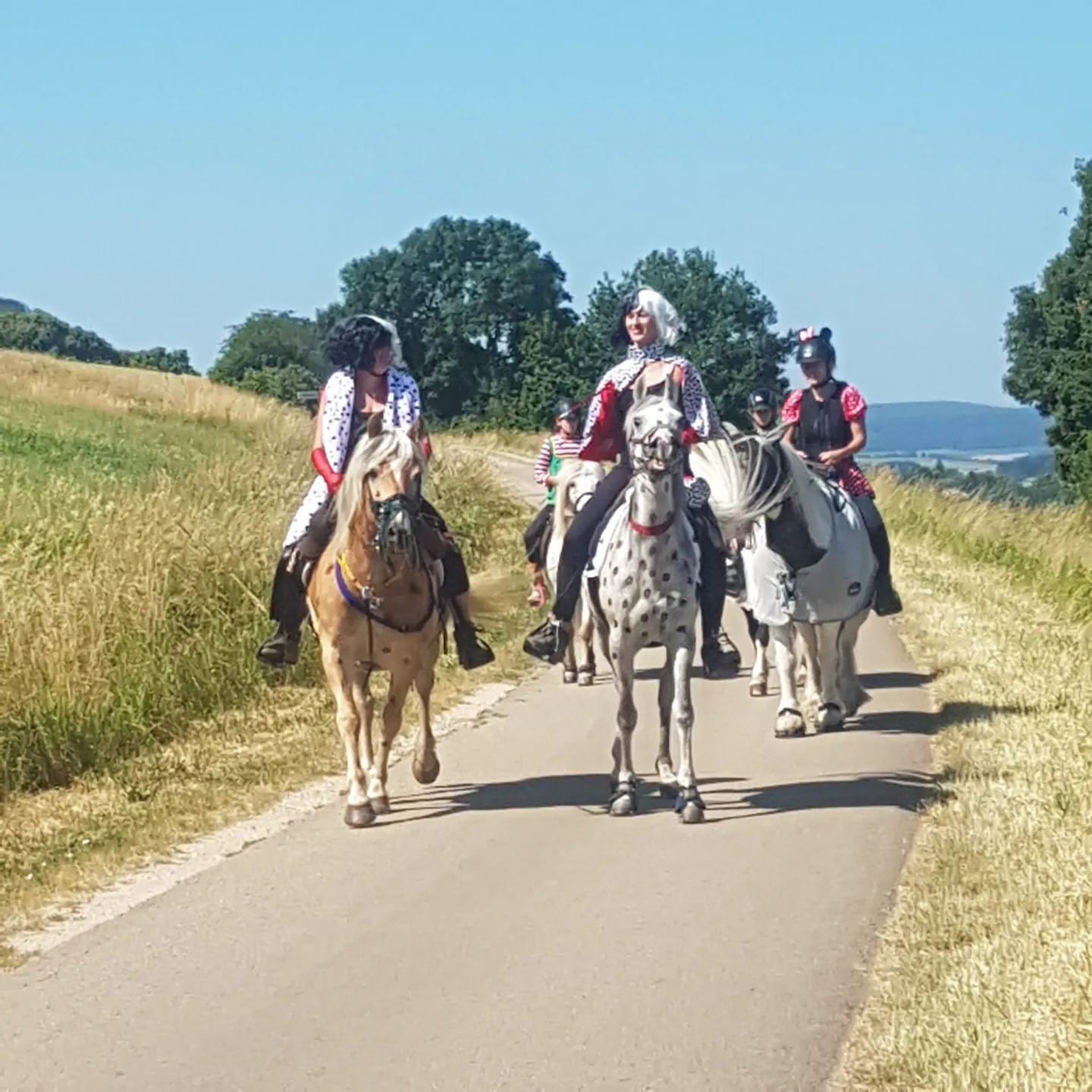 PHOTO-2023-06-28-19-10-27 10